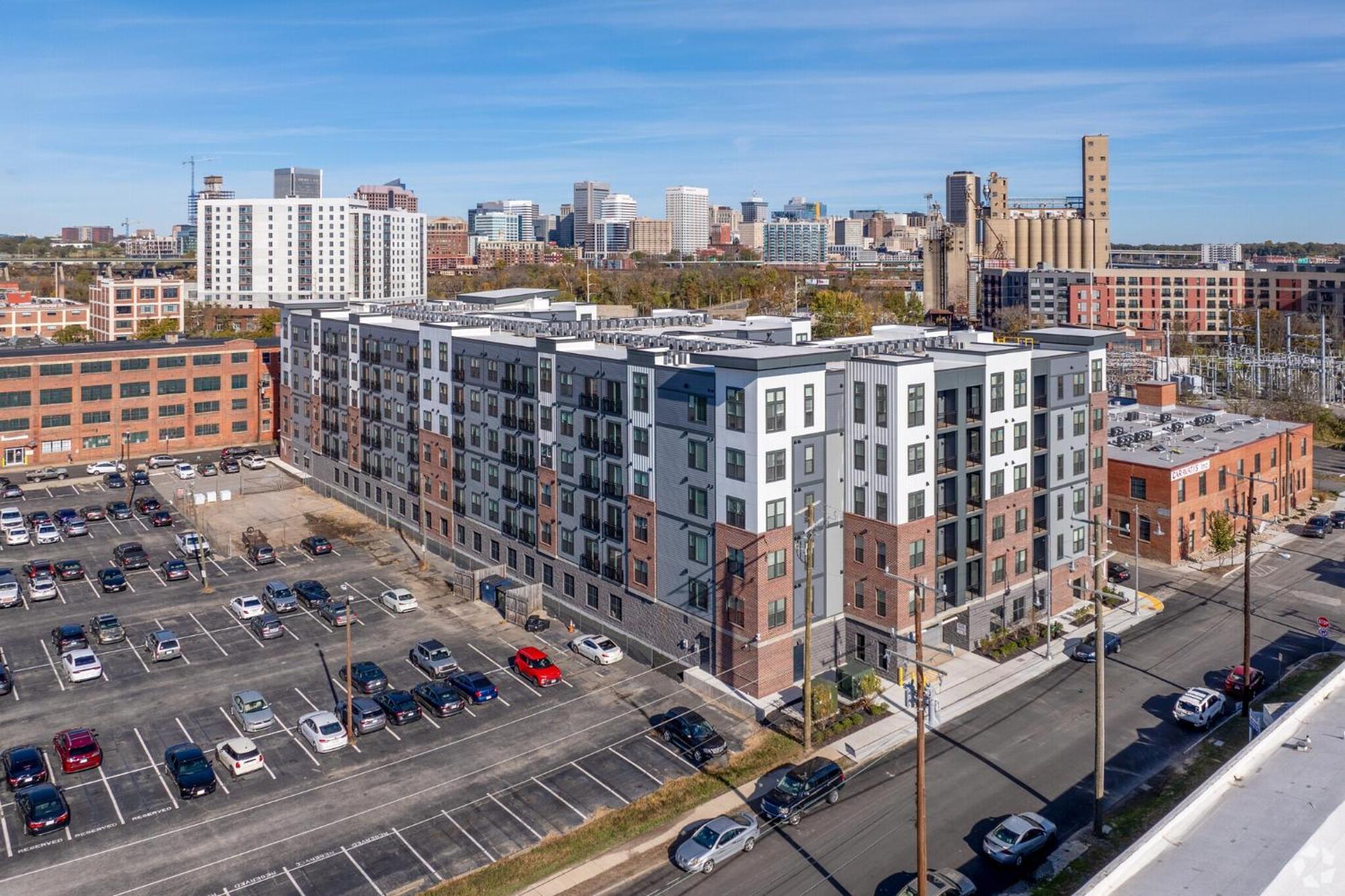 Luxury Furnished Apartments By Hyatus At The Navigator Richmond Exterior photo