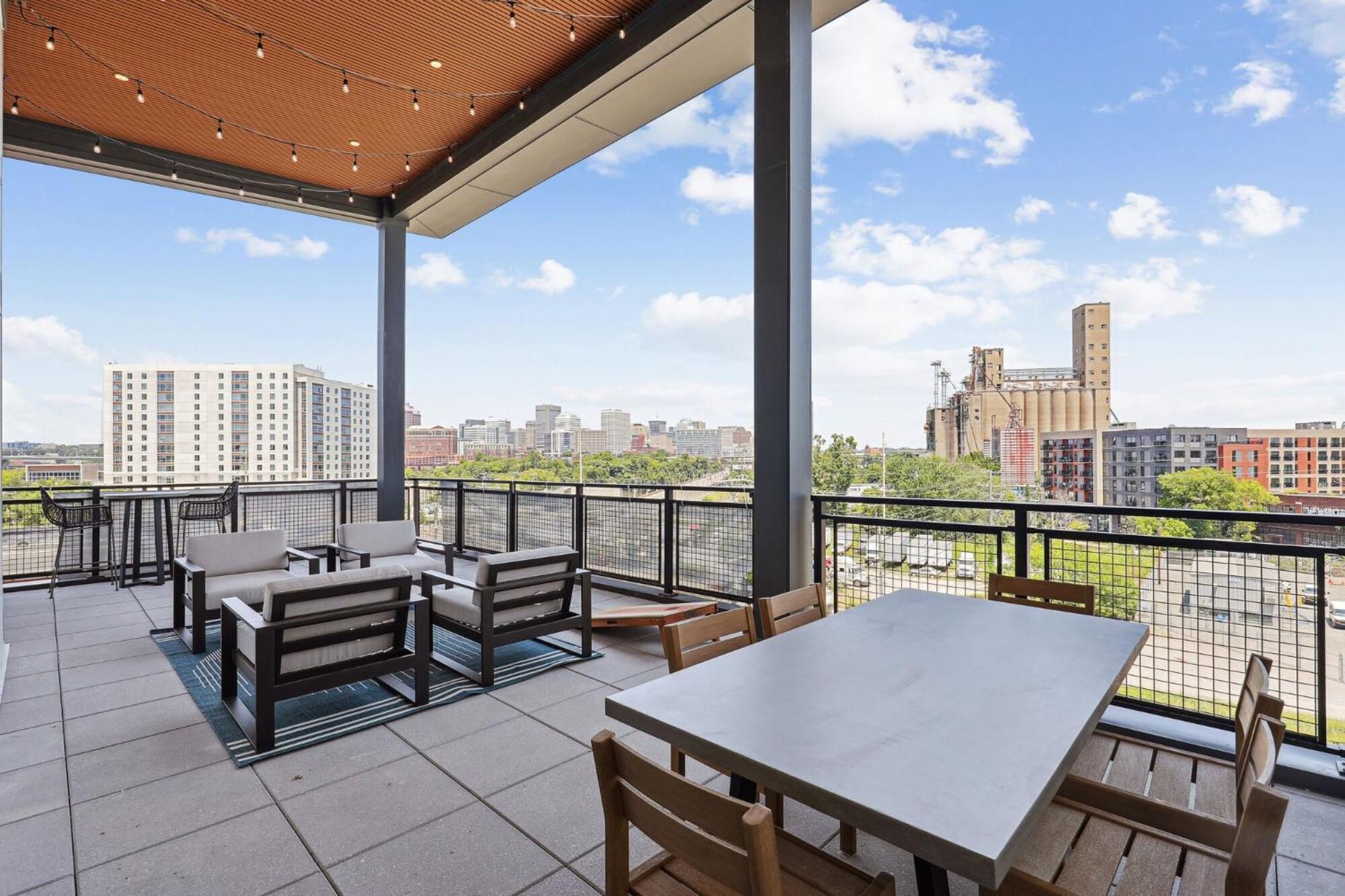 Luxury Furnished Apartments By Hyatus At The Navigator Richmond Exterior photo
